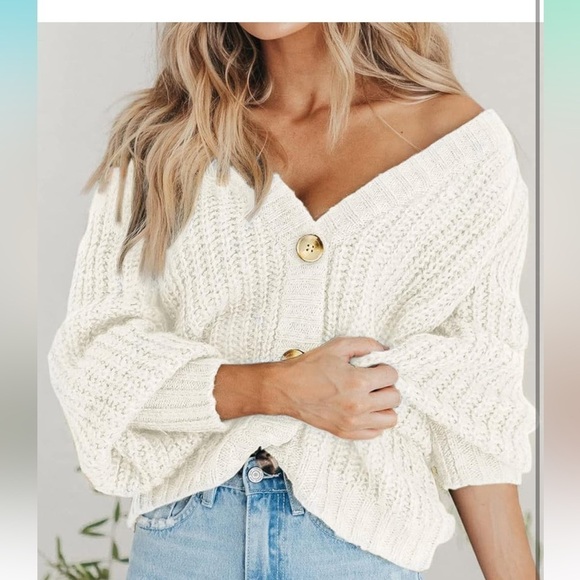 Sweaters - Chunky Knit Open Front Sweater Long Sleeve Button Loose Short Cardigan
8097